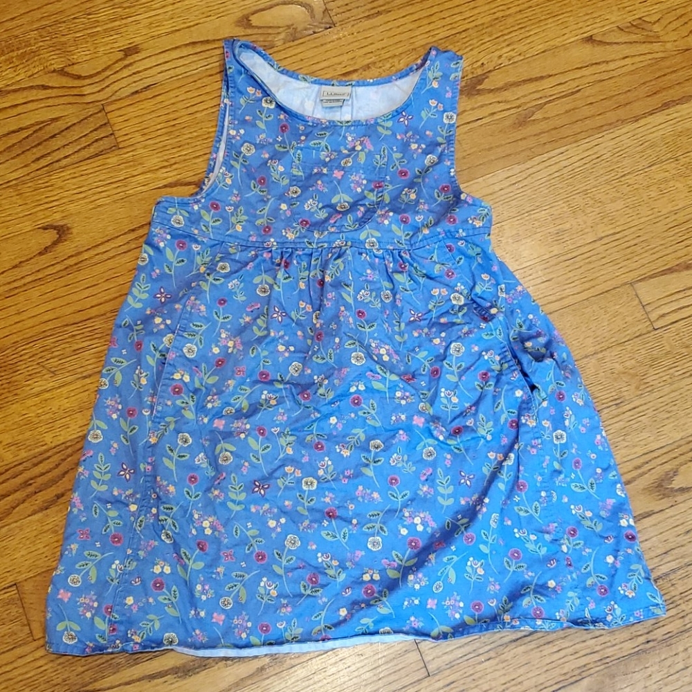 L.L. Bean 100% cotton dress with pockets. Size 8